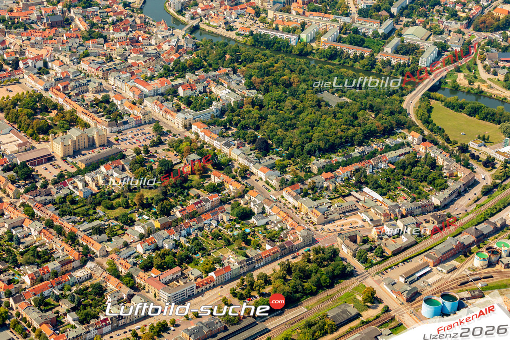Luftbild Vs Google Maps  Friedensallee  Bernburg -Das Luftbild wurde 2025 vom UL-Flugzeug heraus erstellt ( keine Drohnenluftbilder ) - Hochauflösende Luftaufnahme -Nicht vergleichbar mit Google Maps oder Satelittenbilder- Die Geschenkidee !Mit Lizenz und Bildrechte bestellbar