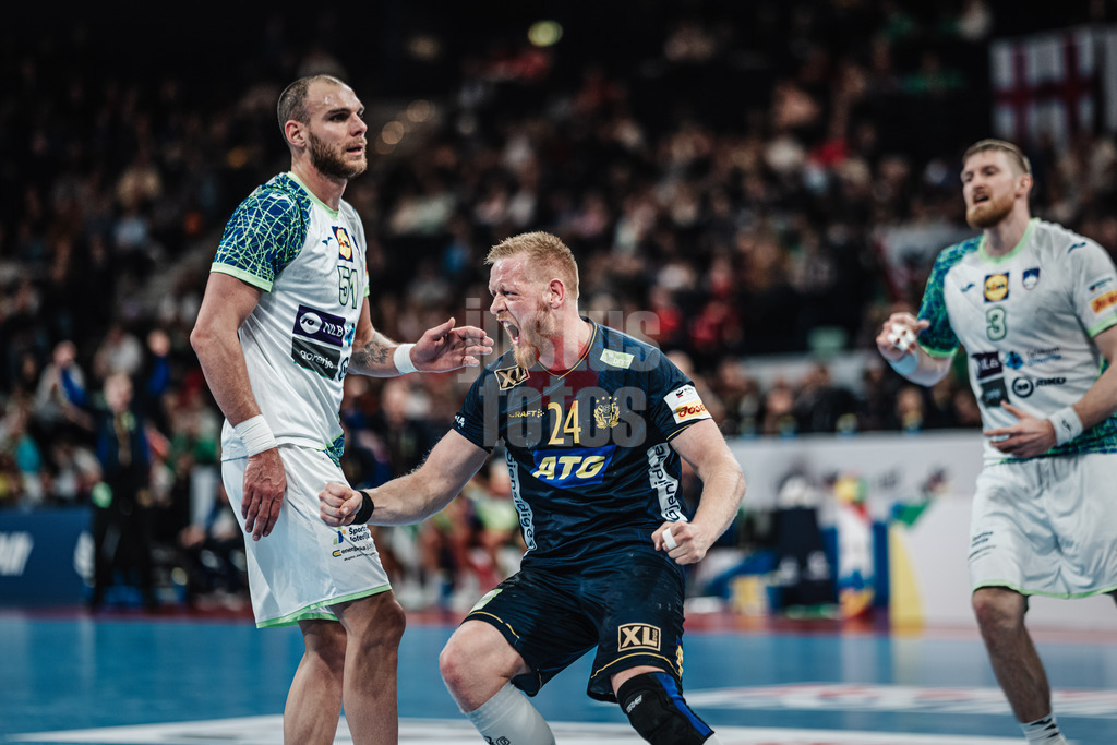 Handball | Herren | EHF EURO 2024 | European Championshop Men 2024 Final Tournament | Slowenien vs. Schweden | 17.01.2024 | Jim Gottfridsson (#24, Schweden, SWE) jubelt