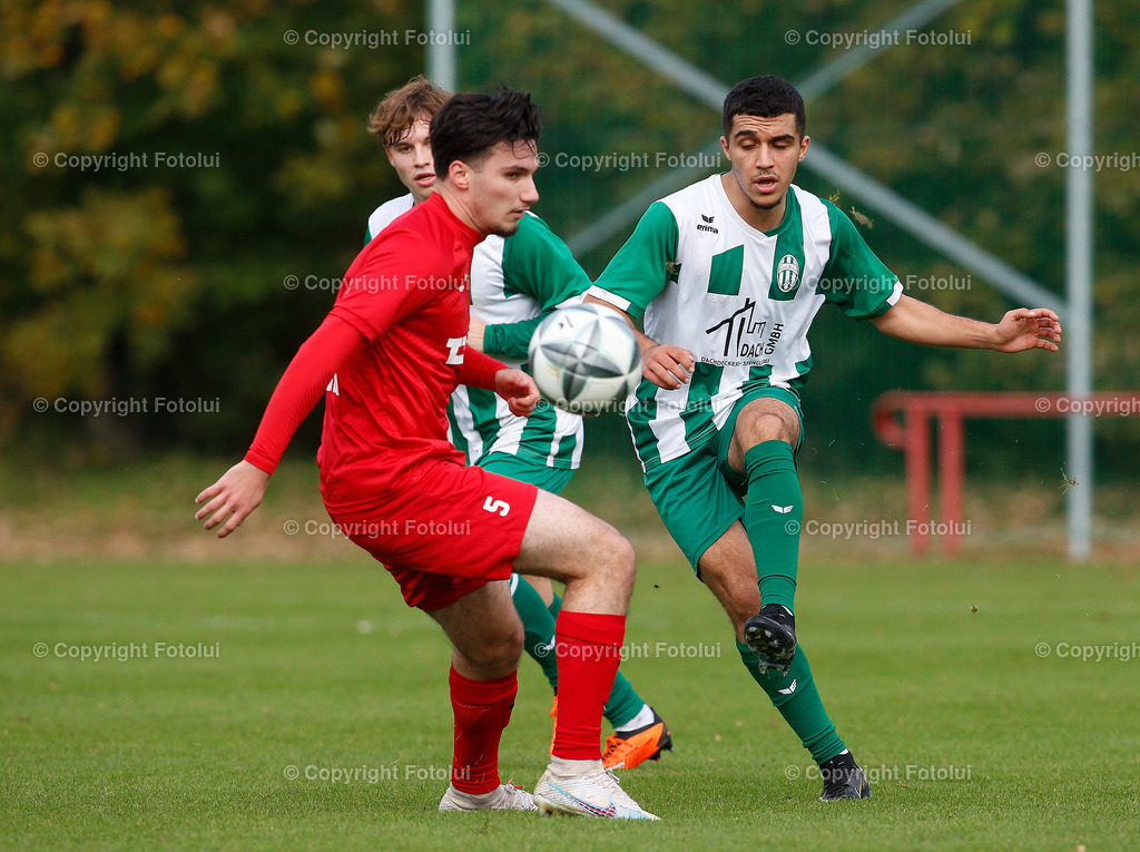 A_LUI_191024_10 | SPORT FUSSBALL LL OST ASKOE OEDT1B-ASKOE SCHWERTBERG IM BILD: TUNAHAN SAHAN  (OEDT) UND ILKE DEMIR (SCHWERTBERG) FOTO: FOTOLUI
