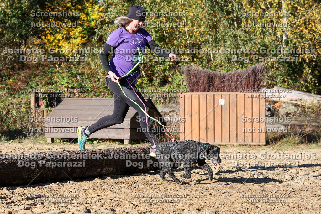 Dog Paparazzi - Strongdog 10-25-1883 | Dog Paparazzi Jeanette Grottendiek Fotografie & Videografie - Realisiert mit Pictrs.com