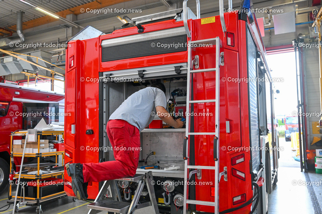 Rosenbauer International AG_ 19.07.2023-39 | 19.07.2023, Leonding, AUT, Rosenbauer International AG, im Bild Mitarbeiter Rosenbauer International AG in der Produktion