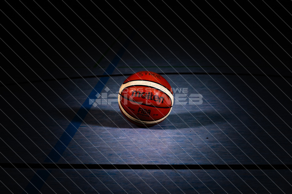 Basketball_single_20210909_JSpicselweb_1DX_2159_2 | Dein Fotograf aus dem Landkreis Stade für Sport und Events - Realisiert mit Pictrs.com