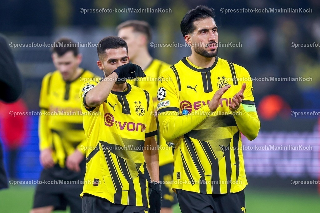 UCL04032501067 | 04.03.2025, Fußball, UEFA Champions League, Borussia Dortmund - OSC Lille, Signal Iduna Park, Runde der 16, Saison 2024 2025: Yan Couto (BVB #2) neben Emre Can (BVB #23) sichtlich unzufrieden nach dem Spiel Enttäuscht Enttäuschung