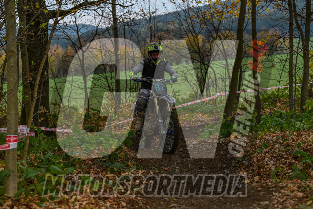 NZ8_8050 | grenznic640