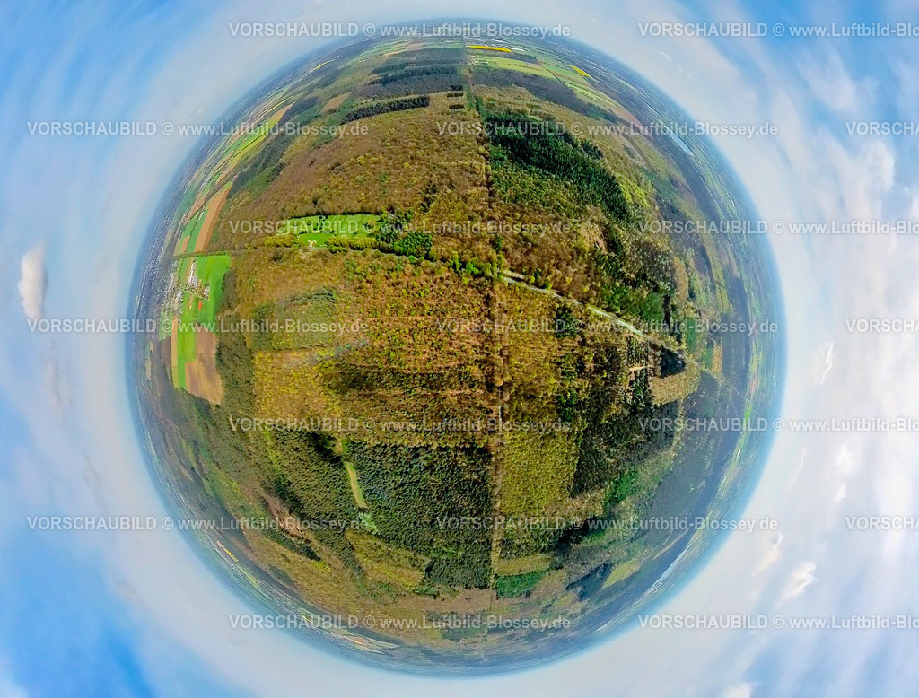 Kleve240490024KleverReichswald | Luftbild, Reichswald Forest War Cemetery, britischer Militärfriedhof Ehrenfriedhof und Kriegsgräberfriedhof, Mischwald Waldgebiet, Erdkugel, Fisheye Aufnahme, Fischaugen Aufnahme, 360 Grad Aufnahme, tiny world, little planet, fisheye Bild, Materborn, Kleve, Niederrhein, Nordrhein-Westfalen, Deutschland