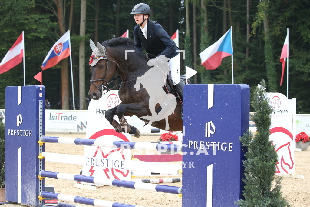 DL2Q3639 | Willkommen bei Brunnmayr - Design & Fotografie – Ihrem Spezialisten für Reitturniere und Pferdeveranstaltungen in Oberösterreich, Salzburg und Bayern! Seit über 17 Jahren sind wir leidenschaftlich dabei.