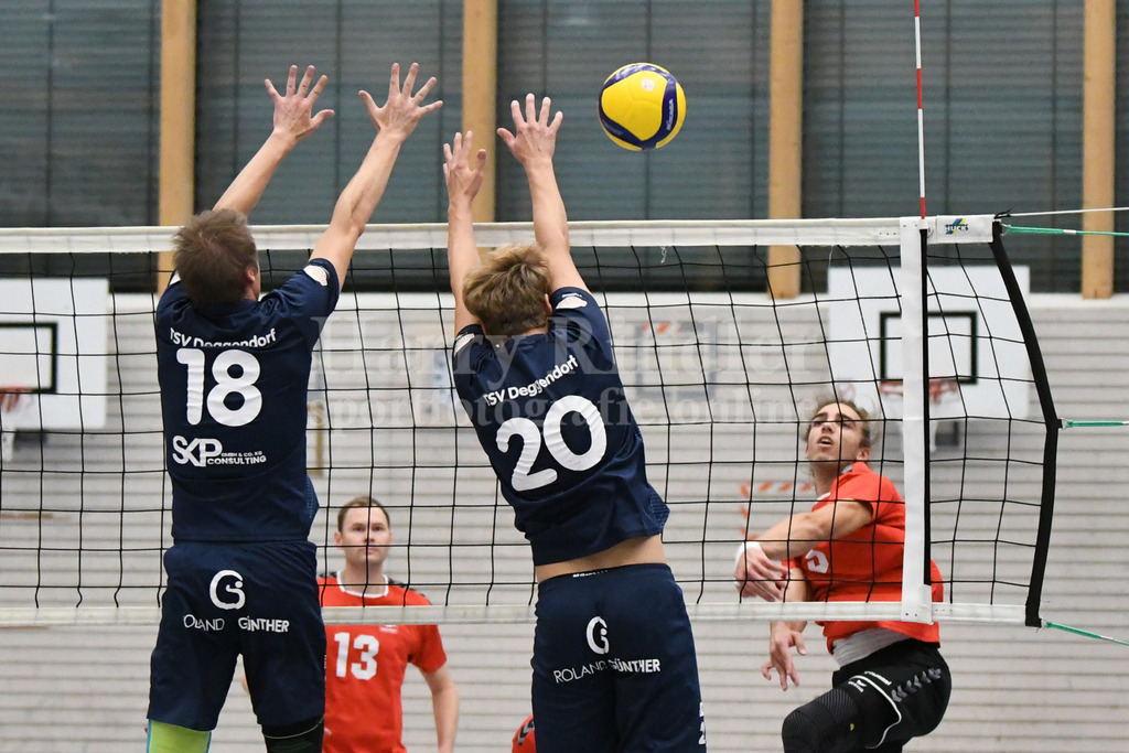 TSV 1861 Deggendorf : MTV München II | Ha-Ri; Sportfotografie Ha-Ri; Sporfotografie Harry Rindler; Sport Deggendorf; Sportbilder Deggendorf; Sportfotos Deggendorf; Sportfotos Niederbayern; Sportbilder Niederbayern; Amateursport Niederbayern; Bayern;  - Realisiert mit Pictrs.com