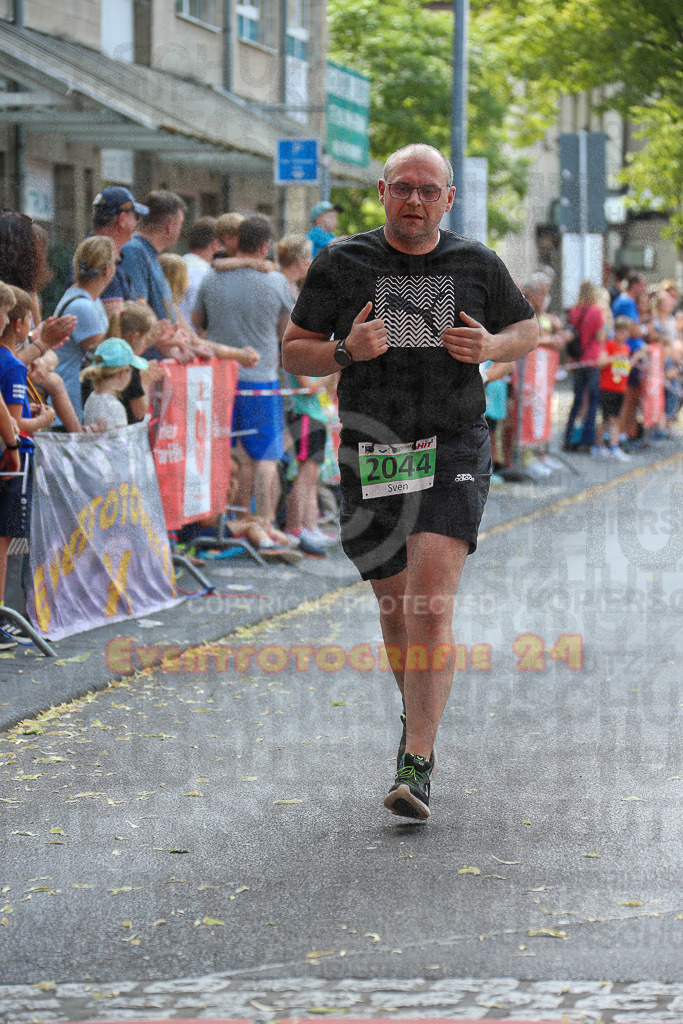 220625_1656_EX1_5438 | Sportfotografie im Rhein-Sieg Kreis, Köln, Bonn, NRW, Rheinland Pfalz, Hessen, etc. Unser Tätigkeitsfeld umfasst den Laufsport vom Volkslauf über den Marathon, Duathlon, Triathon bis zum Ultralauf wie Kölnpfad Ultra oder Schindertrail.