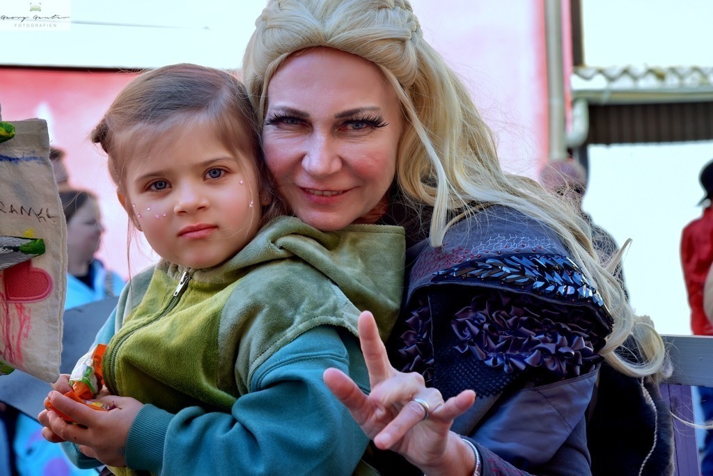 FaMoUmzug-067-RA | Fotoblog Schwarzwald, Foto Blog Wiesental, Pfaffenberg, Winterzauber, Zeller Bergland, Zell im Wiesental, Fotoblog Wiesental, Landschaftsfotos, Bilder Wiesental, Natur, Naturbilder, Fastnacht, Zeller Fastnacht, Zeller Fasnacht, Zeller Bergland, Belchen, - Realisiert mit Pictrs.com