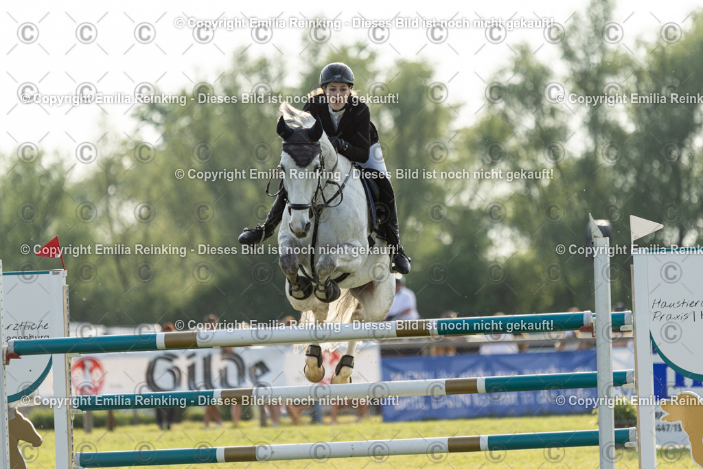 CL5A1055 | Emilia Reinking Fotografie - Realisiert mit Pictrs.com