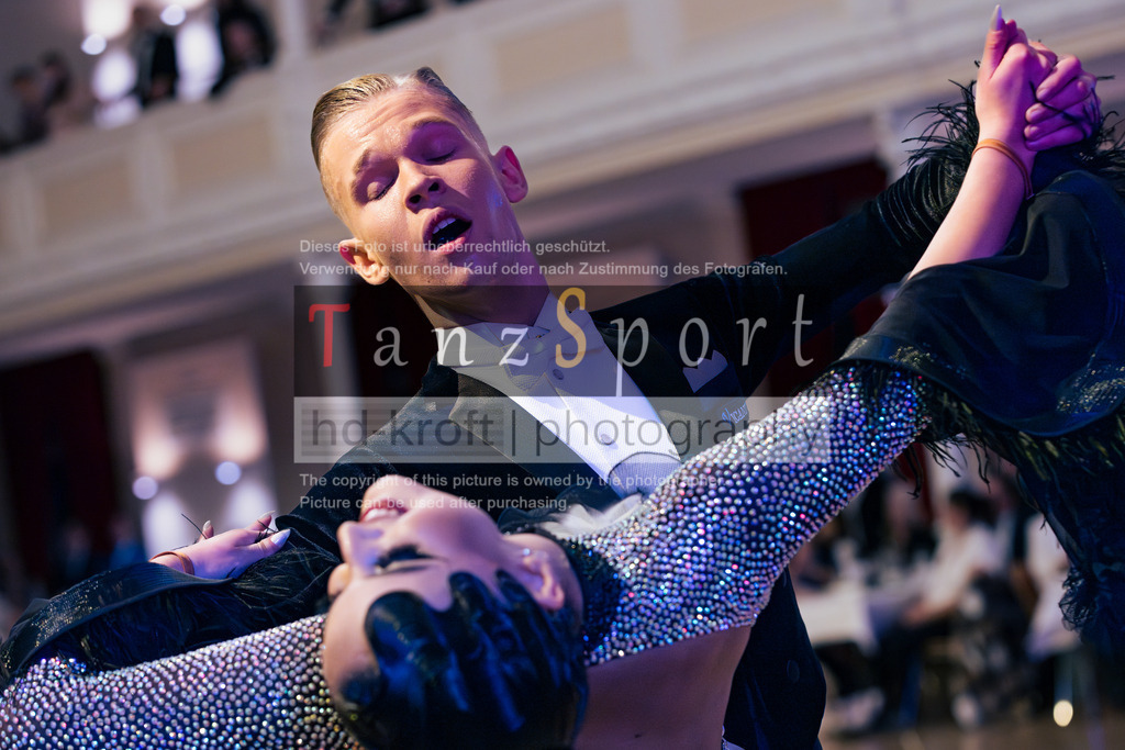 20251129_DM-HGS-S-Std_10113 | Tanzsportbilder, Standardtanz, Lateintanz, WDSF, DTV, LTVB, dancecomp, goc, hessen tanzt, blaues band der spree, walzer, tango, wiener walzer, slowfox, quickstepp, samba, rumba, cha-cha-cha, paso doble. jive, hd-kroft photography, turniertanzsport