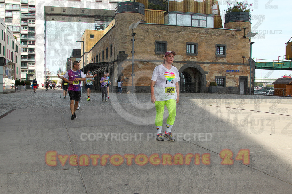 250920_1345_EV4_6595 | Sportfotografie im Rhein-Sieg Kreis, Köln, Bonn, NRW, Rheinland Pfalz, Hessen, etc. Unser Tätigkeitsfeld umfasst den Laufsport vom Volkslauf über den Marathon, Duathlon, Triathon bis zum Ultralauf wie Kölnpfad Ultra oder Schindertrail.
