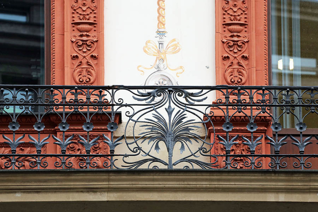 Bildlexikon Leipzig - Klingers Haus - Details der Fassade | Das Team hinter BILDLEXIKON LEIPZIG bündelt historische wie aktuelle Informationen über die Stadt Leipzig in Text und Bild auf einer Plattform und stellt diese der interessierten Öffentlichkeit zur Verfügung.