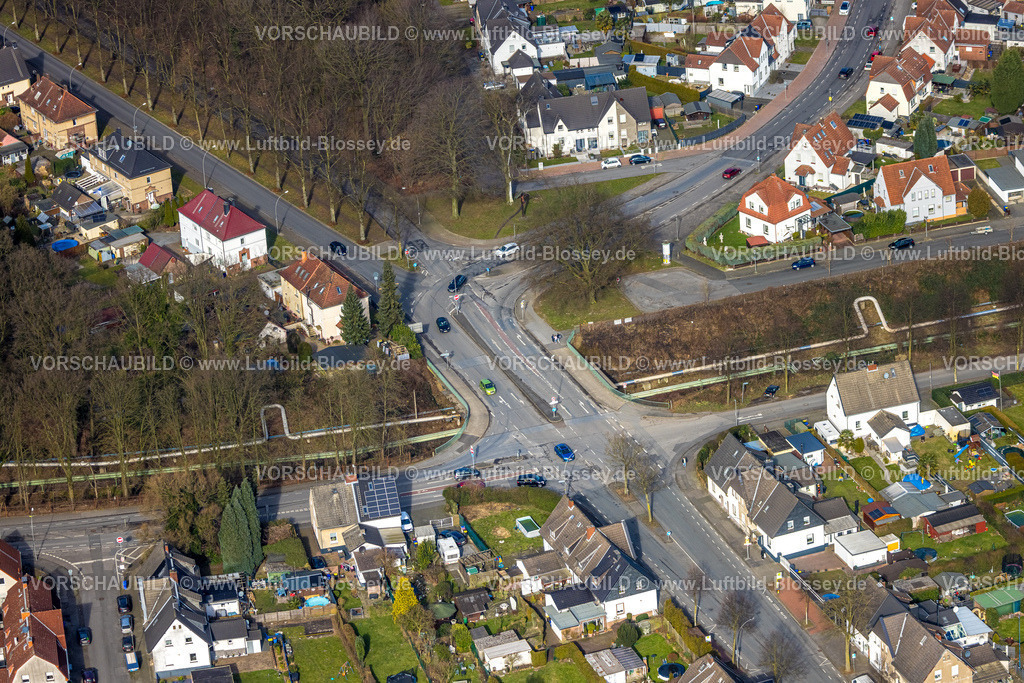 Gladbeck250201810 | Luftbild, Brücke Arenbergstraße über Rohrleitungen und Eisenbahnlinie, Straßenverkehr, Rentfort, Gladbeck, Ruhrgebiet, Nordrhein-Westfalen, Deutschland