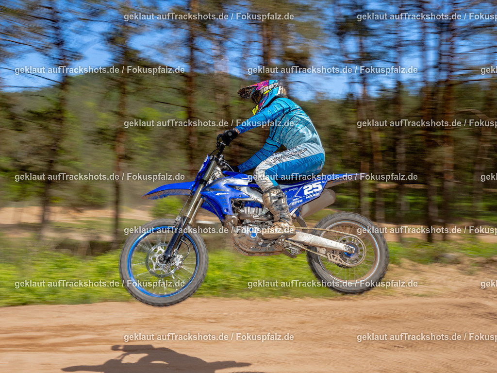 Fischbach-113 | Trackshots.de / Fokuspfalz.de - Realisiert mit Pictrs.com