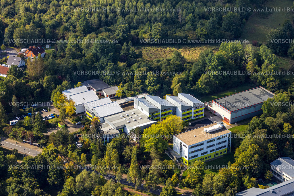 Menden220901456 | Luftbild, Städt. Gesamtschule Menden - Haus 1, Menden, Ruhrgebiet, Nordrhein-Westfalen, Deutschland