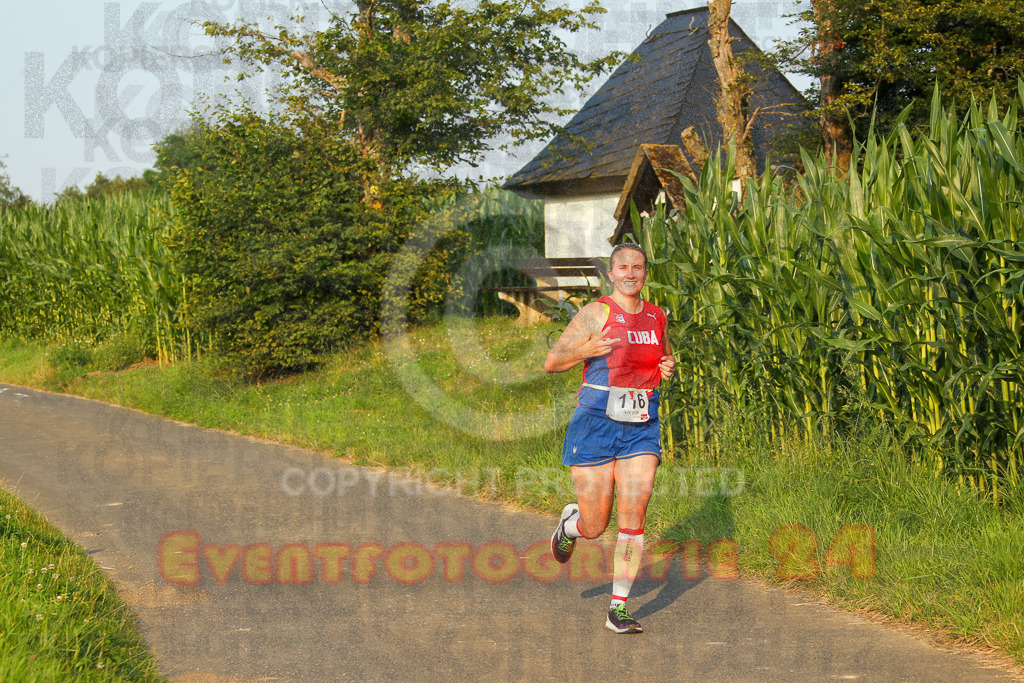 240802_1928_EV4_3799 | Sportfotografie im Rhein-Sieg Kreis, Köln, Bonn, NRW, Rheinland Pfalz, Hessen, etc. Unser Tätigkeitsfeld umfasst den Laufsport vom Volkslauf über den Marathon, Duathlon, Triathon bis zum Ultralauf wie Kölnpfad Ultra oder Schindertrail.