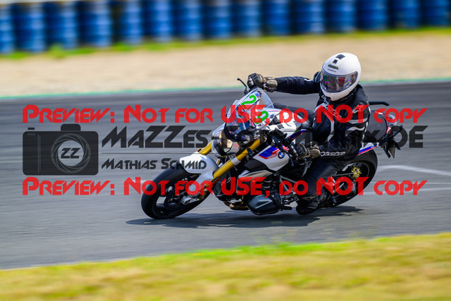 MaZZes_FotoMatrix_240725_6007705_3245 | GRUEN