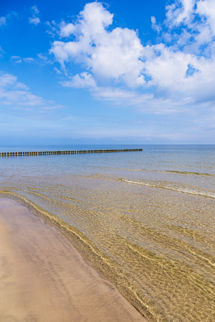 Buhne am Strand von Ückeritz auf der Insel Usedom | Buhne am Strand von Ückeritz auf der Insel Usedom.