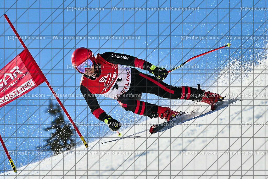 ALP5324_WCM-SuperGiant_Kat-B_Sonnleitner Franz | (C)FotoLois.com, Alois Spandl, World Criterium Masters Ski Alpin 2023 Hochkar, SuperGiantSlalom, Kategorie B, Mi 22. März 2023.