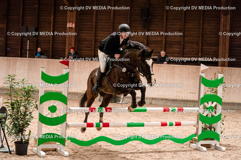 Springen Tag 2-103 | dv-media-shop - Realisiert mit Pictrs.com