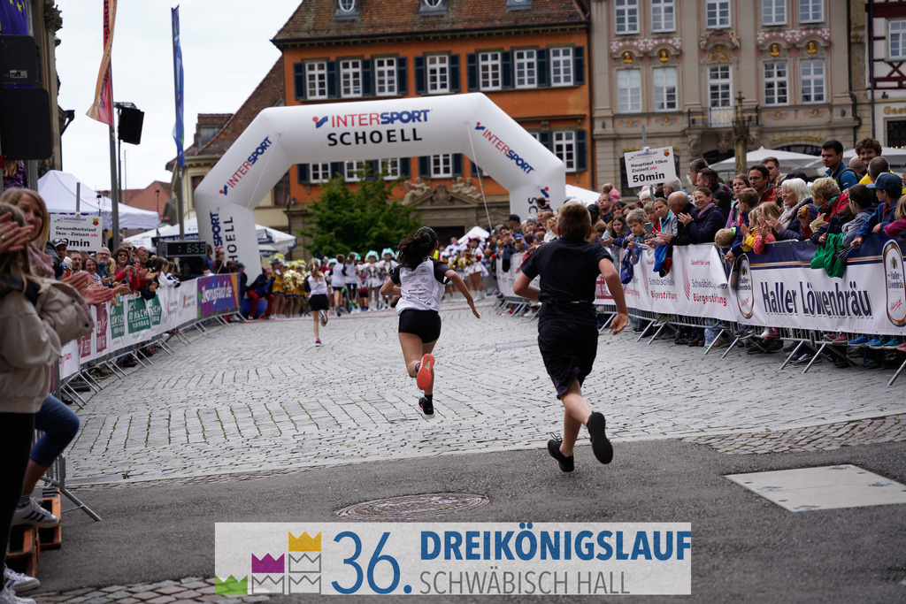 Stadtwerke Schüler und Jugendlauf 1,7km | 3koenigslauf 2022 Stadtwerke Schüler und Jugenlauf 1,7km - Realisiert mit Pictrs.com