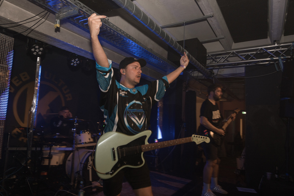 057A3183 | thismomentpictures - Realisiert mit Pictrs.com