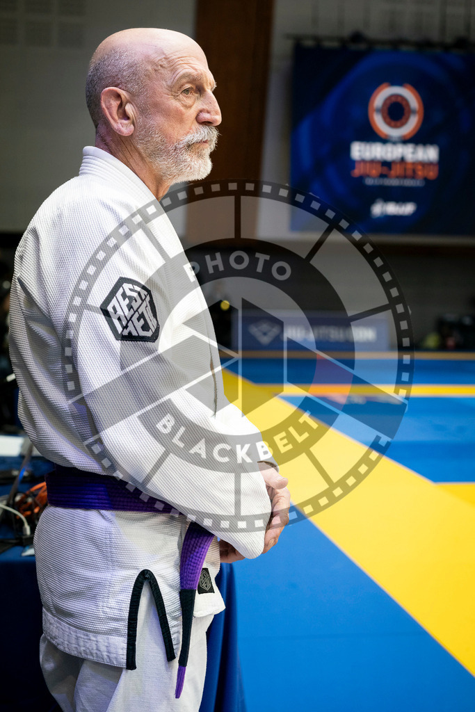 20240125PBB02515 | Fighters compete during the sixth day of the Brazilian Jiu-jitsu European Championship of the IBJJF in Paris, France, on January 25, 2024.