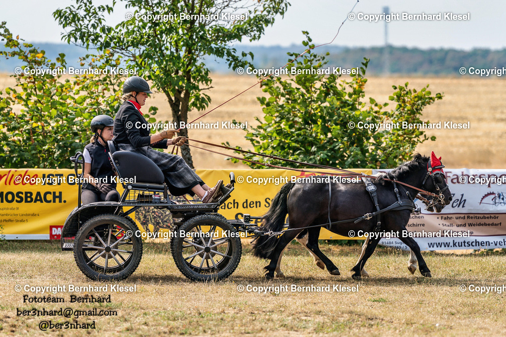 2A902290 | foto-team-bernhard - Realisiert mit Pictrs.com