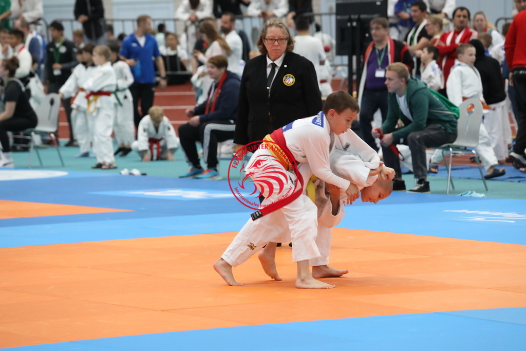 1J7A1689 | Fotos vom Adler Cup - Pictures from Adler Cup

Hier findet Ihr alle Eindrücke und großen Momente der Adler Cup Wochenenden. Here you will find all impressions and great moments of the Adler Cup weekends. - Realisiert mit Pictrs.com