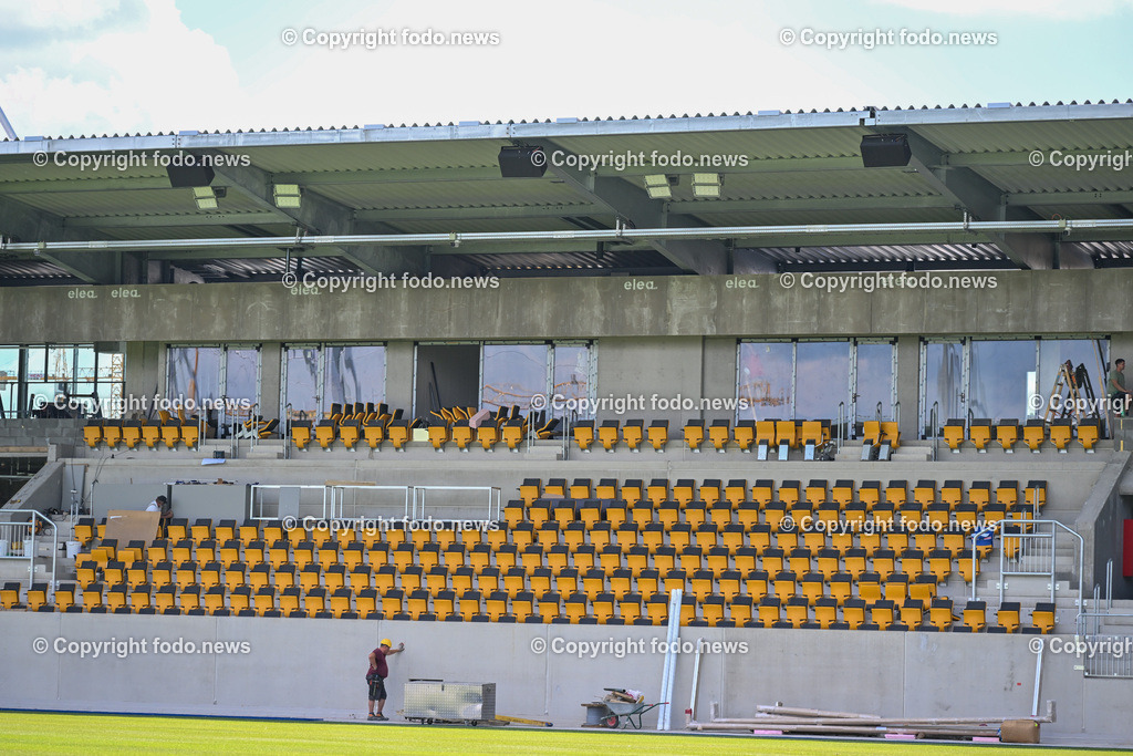 Hofmann Personal Stadion Linz_ 28.06.2023-13 | 28.06.2023, Hofmann Personal Stadion Linz, AUT, im Bild Innenbereich, Rasen, Tribuenen, VIP Bereich, Skyboxen