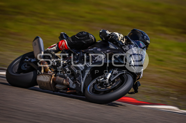 0052-240624_NR-004_52 | Deine Full-Service-Agentur für ✔️Videoproduktionen und ✔️Motorsportfotografie Jetzt Angebot anfragen!