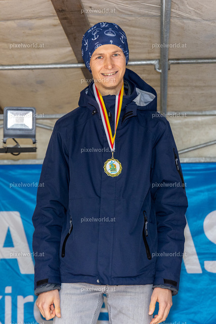 7. Int. Kärnten Marathon 2024 -  Siegerehrung | Bildershop von pixelworld.at - Realisiert mit Pictrs.com