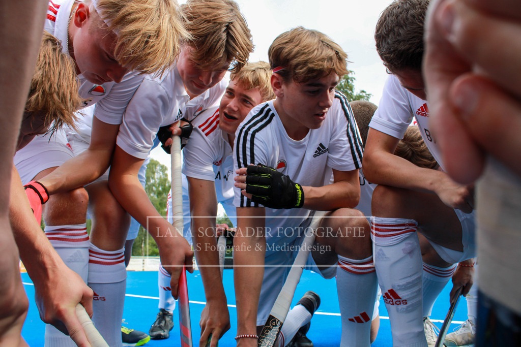 MU18 Regionalliga Crefelder HTC - Rot-Weiß Köln 02.09.23-019 | lanaschraderfotografie - Realisiert mit Pictrs.com