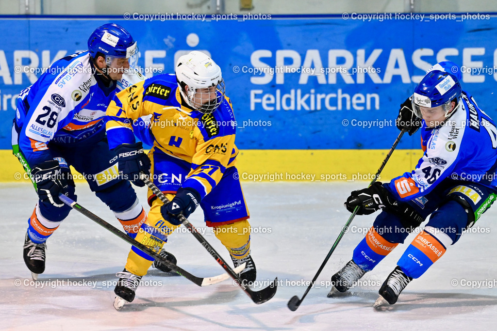 ESC SPARKASSE STEINDORF vs. EHC Althofen | #28 Bacher Stefan ESC Steindorf, #46 Maurer Julian ESC Steindorf, #77 Lamereiner Leon EHC Althofen, ESC SPARKASSE STEINDORF vs. EHC Althofen, ESC SPARKASSE STEINDORF vs. EHC Althofen am 06.03.2026 in Steindorf (Ossiachersee Halle), Austria, (Photo by Bernd Stefan)