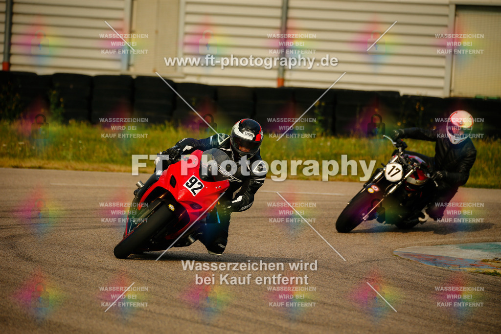 _MOT5141 | Hier findet Ihr Bilder von Touristenfahrten auf der Nürburgring Nordschleife oder von anderen Veranstaltungen die ich besucht habe. Viel Spass beim Durch Schauen 