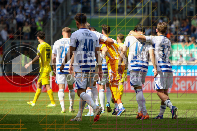 23.05.2026, GER, Fussball, Herren, Niederrheinpokal Finale, Saison 2025/2026, SC St. Tönis - MSV Duisburg | Aljaz Casar (MSV Duisburg) Torjubel, jubelt mit seiner Mannschaft nach dem Treffer zum 0:2