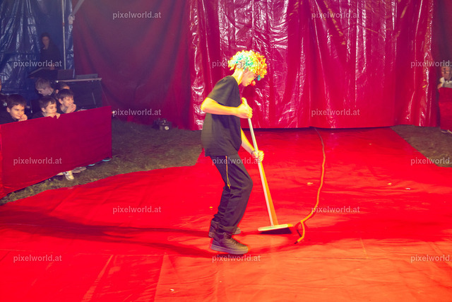 Zirkusvorstellung der MS Feldkirchen Digital | Bildershop von pixelworld.at - Realisiert mit Pictrs.com