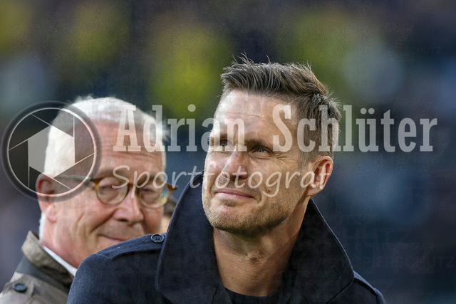 08.05.2026, GER, Fussball, Herren, 1. BL, Saison 2025/2026, Borussia Dortmund - Eintracht Frankfurt | Sebastian Kehl (BVB) gestikuliert, Gestik und Mimik