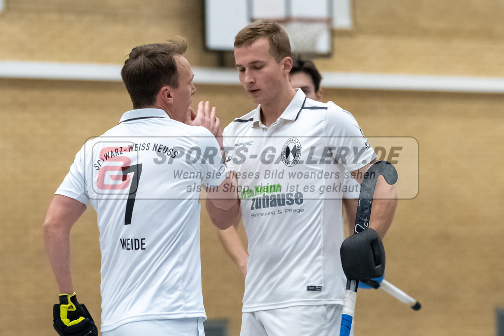 SFE_20230115_0141 | 1. Bundesliga Hockey Herren Schwarz-Weiss Neuss - Crefelder HTC am 15.01.2023 in  (Sporthalle Jahnerstrasse), Photo: Stephan Fehrmann 2022 (Sports-Gallery),Philipp-Alexander Weide ( Schwarz-Weiss Neuss #7 )