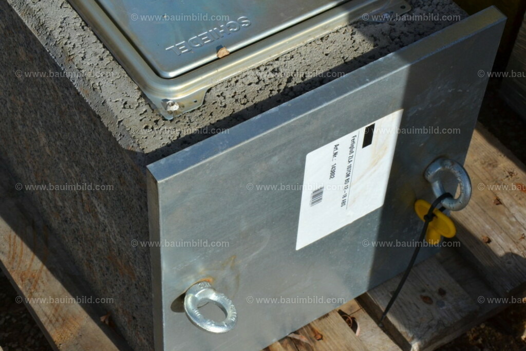 bib-lg08-schornstein-0011 | Nach LV-Leistungsgruppen sortierte Detailfotos über den Bau eines Hauses. Alle Hausbau-Bilder direkt vom Urheber und Autor der Website Haus-Selber-Bauen.com