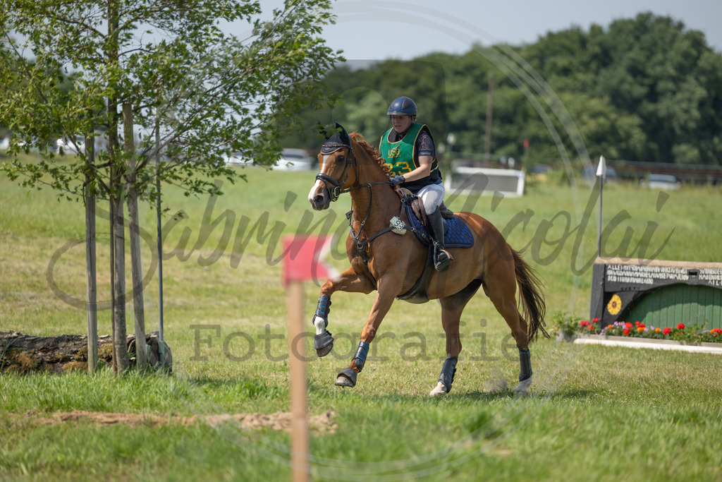 994A0953 | sabrinanicolaifotografie - Realisiert mit Pictrs.com