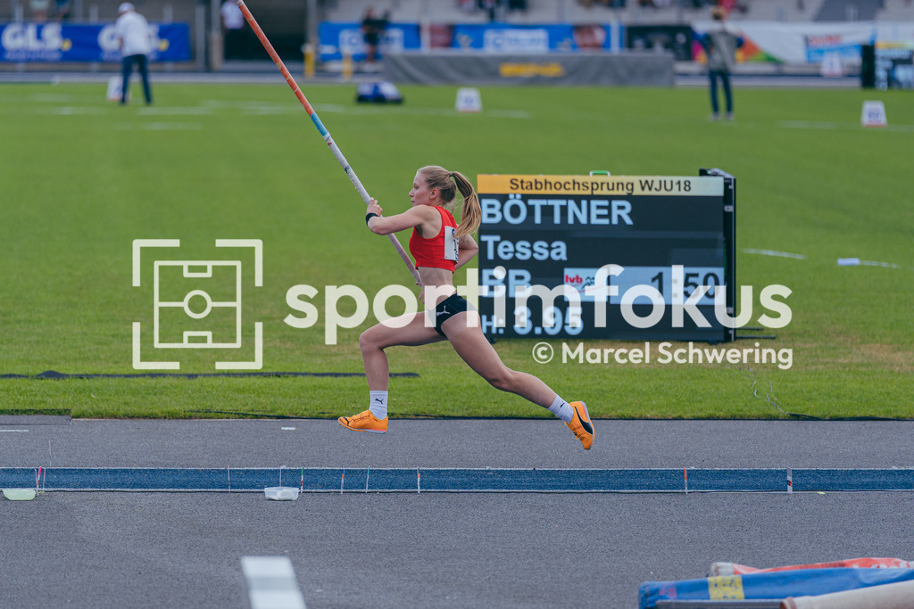 DM U23 U18 Bochum 2026 | Tessa Böttner bei den Deutschen Meisterschaften der U18 &amp; U23 2026 im Lohrheidestadion in Bochum-Wattenscheid. - Realisiert mit Pictrs.com