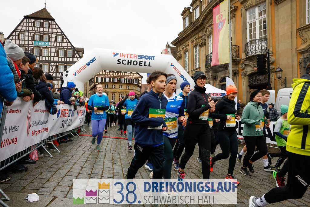 5km Roewisch Wohnbau Cup | 3 Koenigslauf 2024 5km Roewisch Wohnbau Cup - Realisiert mit Pictrs.com