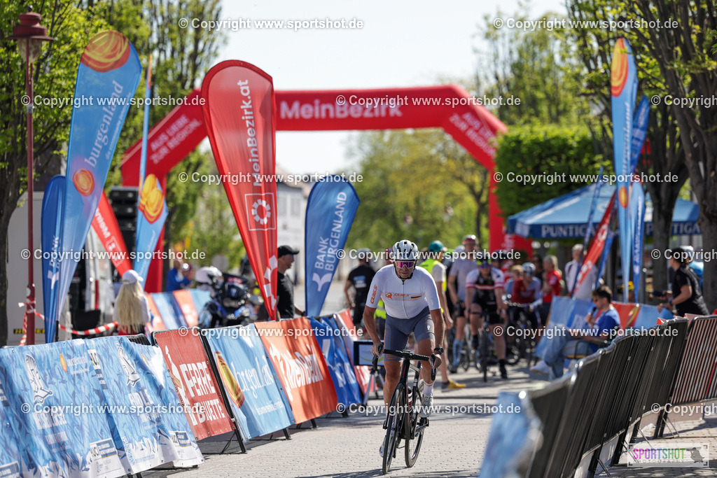 VJ__5536 | Neusiedlersee Radmarathon 2026@sportshot_your_pictrs #yourpictures#roadtowm2029 #nrm #neusiedlerseeradmarathon #neusiedlersee #neusiedlerseetourismus #burgenland #mörbisch #nrm26 #burgenlandtourismus #voglundco #poweredbyburgenlandtourismus #radsport #rad #marathon #ucigranfondo #visitburgenland #ucigranfondoworldseries