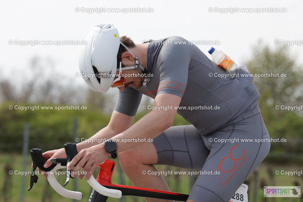 368A4991 | Neusiedlersee Radmarathon 2026@sportshot_your_pictrs #yourpictures#roadtowm2029 #nrm #neusiedlerseeradmarathon #neusiedlersee #neusiedlerseetourismus #burgenland #mörbisch #nrm26 #burgenlandtourismus #voglundco #poweredbyburgenlandtourismus #radsport #rad #marathon #ucigranfondo #visitburgenland #ucigranfondoworldseries