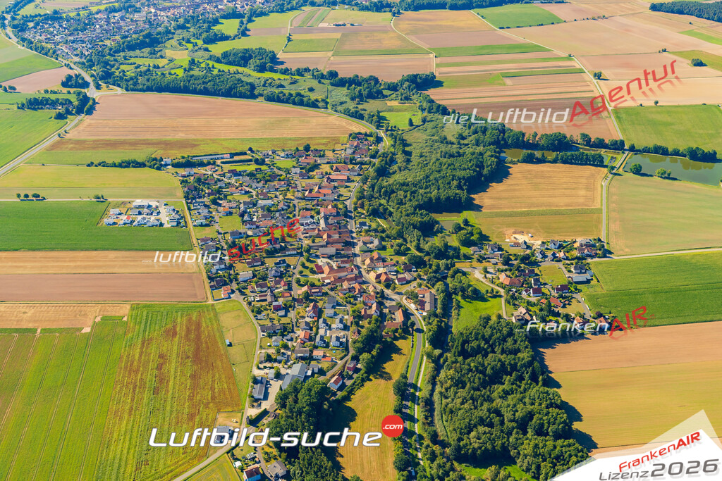 Süß Hahnbach Bild- Das Luftbild wurde 2025 vom UL-Flugzeug heraus erstellt ( keine Drohne ) - Hochauflösende Luftaufnahme -Nicht vergleichbar mit Google Maps oder Satelittenbilder- Die Geschenkidee !Mit Lizenz und Bildrechte bestellbar