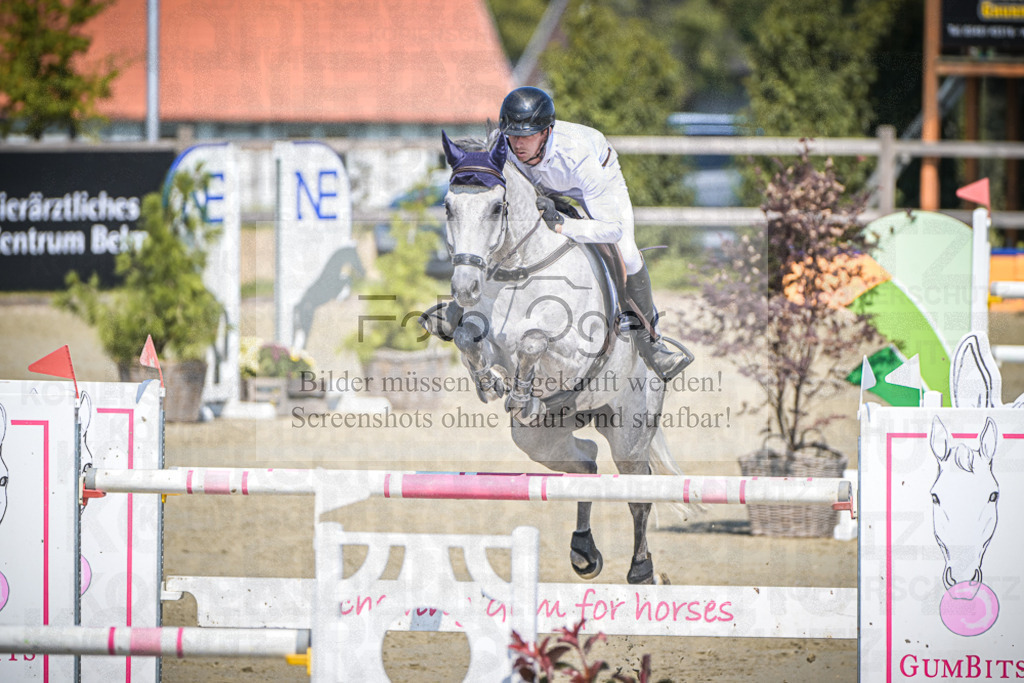 DOS_0181 | Entdecke hochwertige Reitturnierfotos von Foto Oger. Professionell, emotional und authentisch – jetzt Lieblingsmomente im Shop bestellen.Deutschlandweite Turnierfotografie. - Realisiert mit Pictrs.com