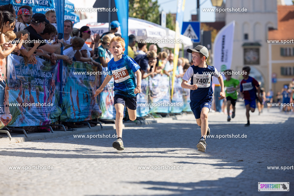 VJ__3181 | Stadtlauf Erding 2025 #stadtlauferding #erdingstadtlauf #stadtlauf_erding #laufmotivation #trisporterding #yourpictrs #sportshot_your_pictrs