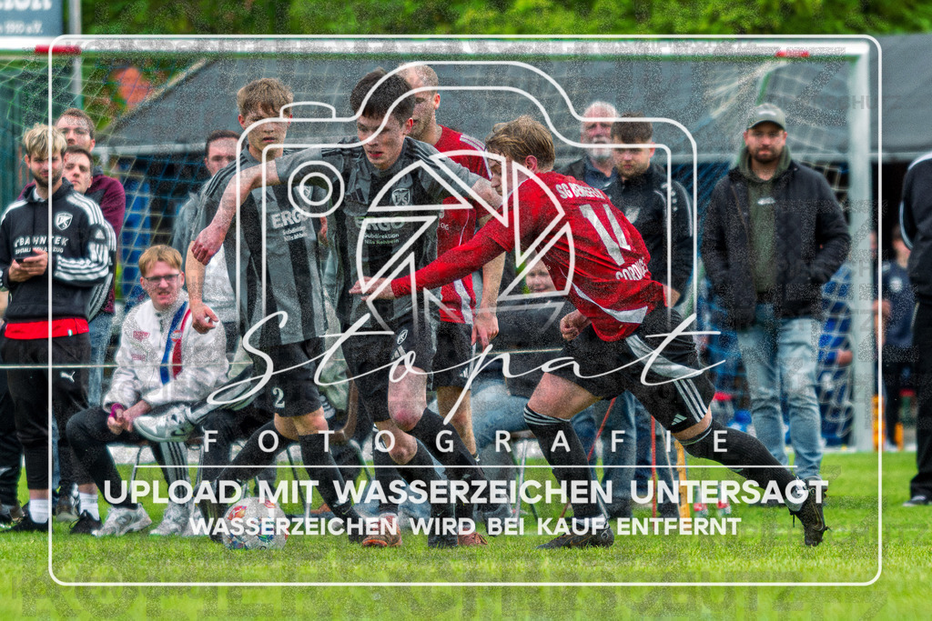 Kreisliga Herren HK - FG Fulde-Stellichte vs. SG Benefeld-Cordingen | Sebastian Fritz (FG Fulde-Stellichte #18), Nick Flanz (SG Benefeld-Cordingen #14); Kreisliga Herren HK - FG Fulde-Stellichte vs. SG Benefeld-Cordingen am 17.05.2026 in Lehrdestadion, Stellichte - Realisiert mit Pictrs.com